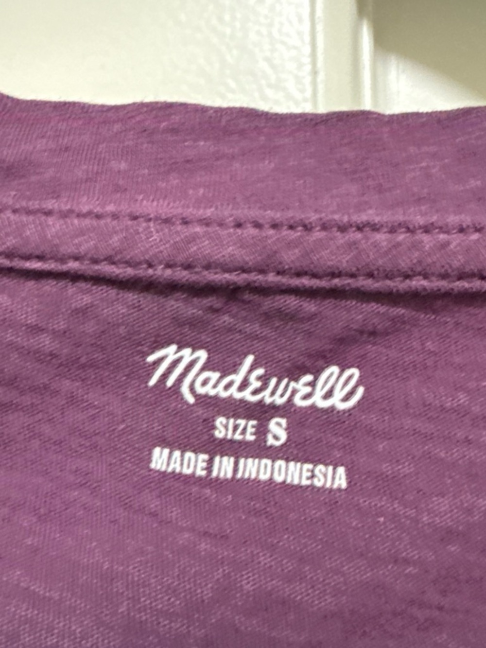 Madewell t-shirt bundle - Blush, Plum, Mauve, Sage, White - Picture 3 of 11